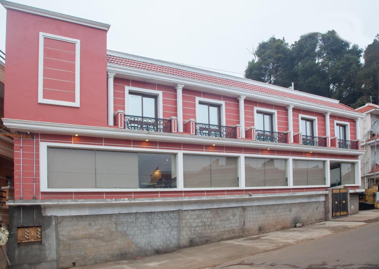 乌提 Oyo 16773 Hillcrest Metro酒店 外观 照片