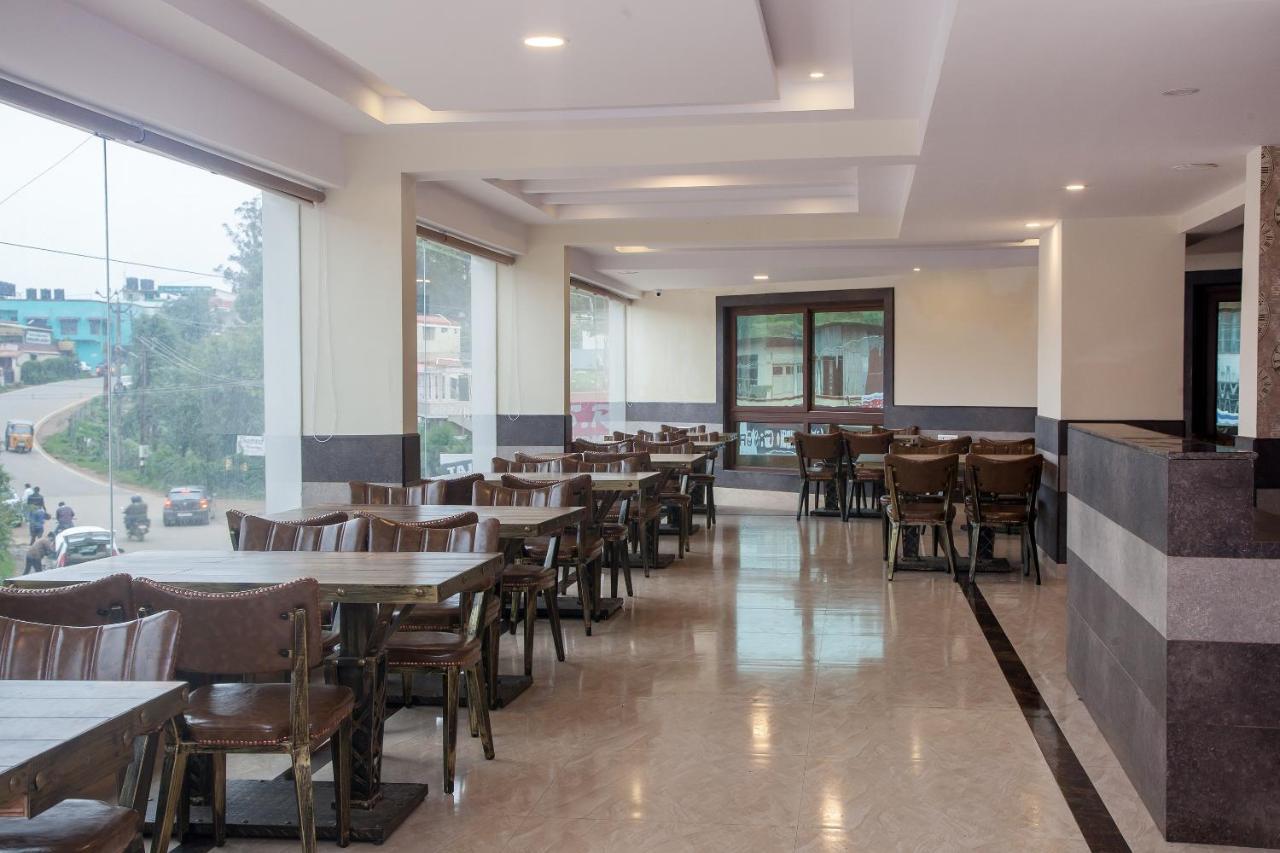 乌提 Oyo 16773 Hillcrest Metro酒店 外观 照片